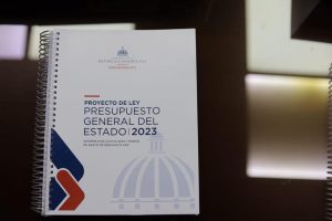 Gobierno somete al Congreso Gobierno somete al Congreso