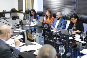 Presupuesto recibe misión del FMI Presupuesto recibe misión del FMI