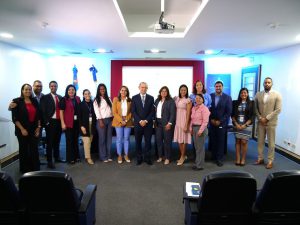 Presupuesto imparte charla sobre