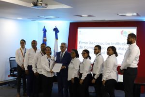 Presupuesto firma Declaración Institucional