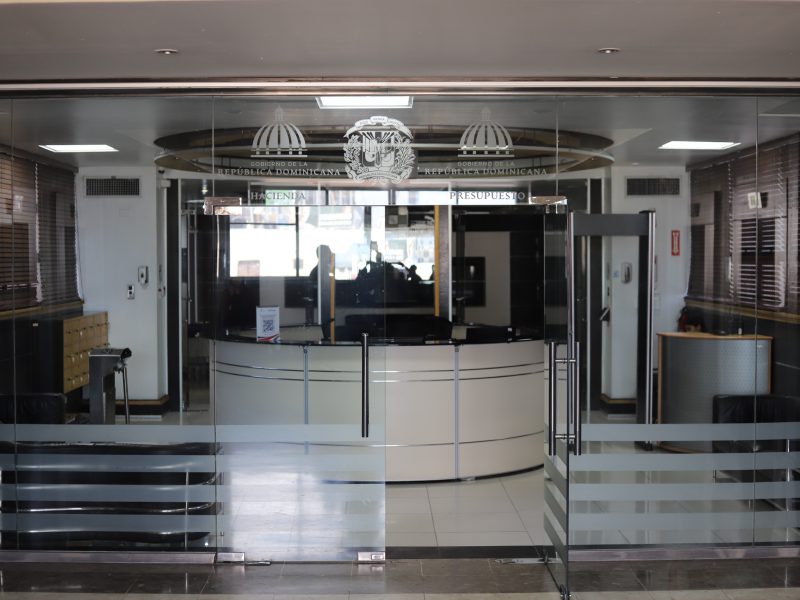 Presupuesto reconoce desempeño sobresaliente